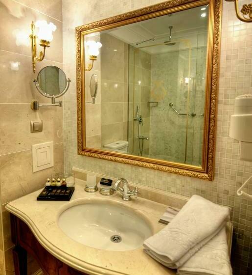 Deluxe Room, Palazzo Donizetti Hotel Special Class