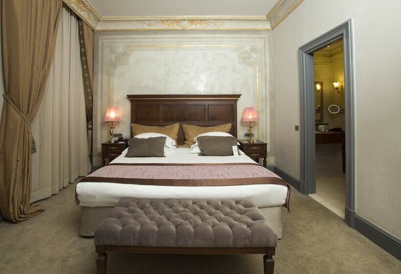 Deluxe Room, Palazzo Donizetti Hotel Special Class
