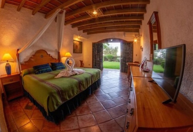 اتاق استاندارد, Posada De Don Rodrigo Panajachel