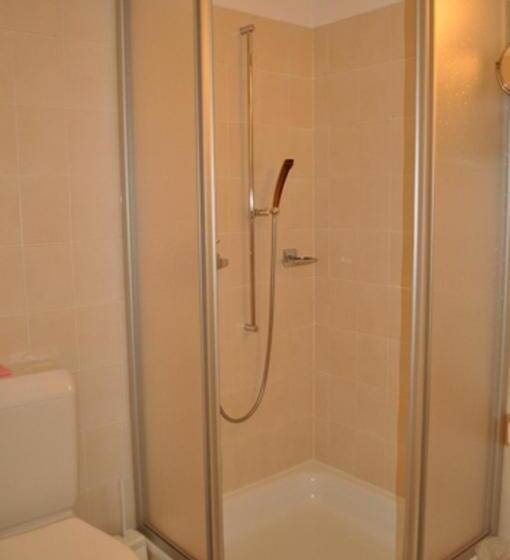 غرفة قياسية, Rovere