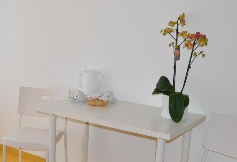 اتاق استاندارد, Rovere