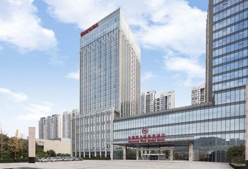 Люкс Клуб, Sheraton Wuxi Binhu