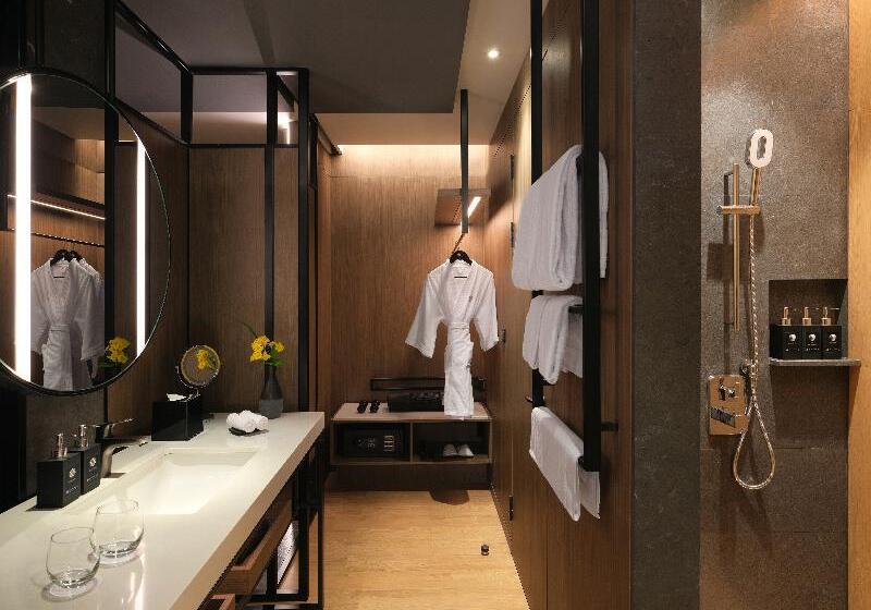 Номер бизнес-класса, Sheraton Wuxi Binhu