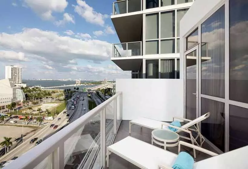 اتاق استاندارد, The Grayson Miami Downtown