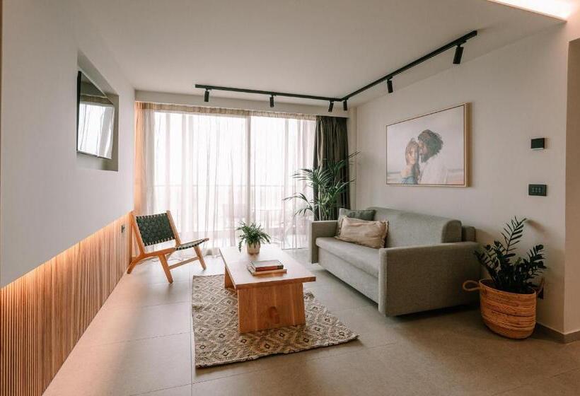 חדר סופריור צדדי נוף לים, Unique Blue! Resort And Villas Adults Only