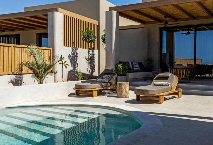 סוויטה נוף לים, Unique Blue! Resort And Villas Adults Only