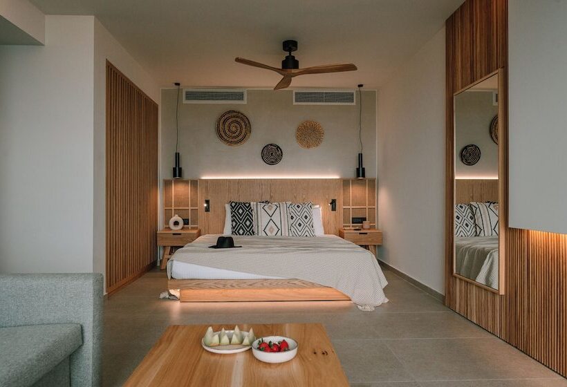 חדר סופריור צדדי נוף לים, Unique Blue! Resort And Villas Adults Only