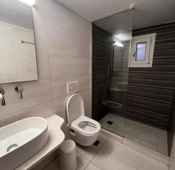 1 Bedroom Apartment with Terrace
