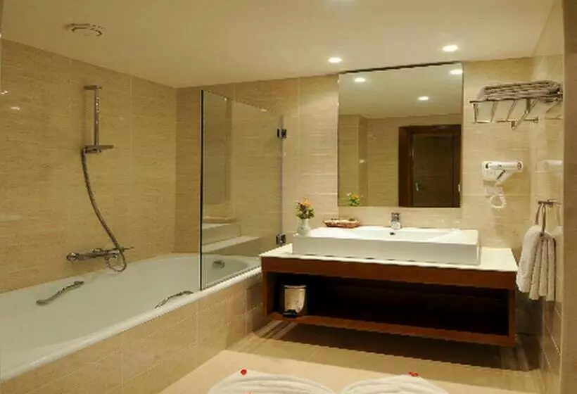 اتاق استاندارد با چشم‌انداز دریا, Vincci Helios Beach