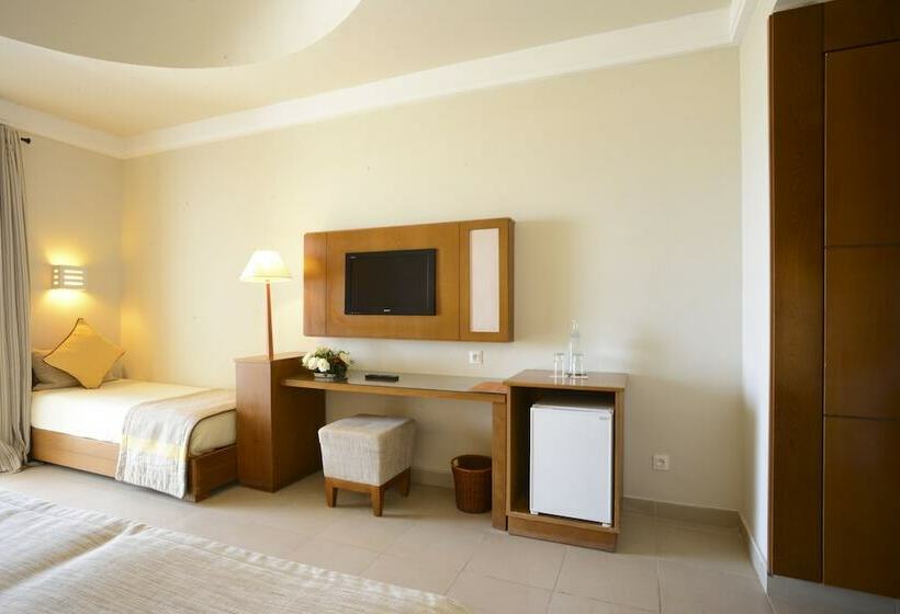 スタンダードトリプルルーム, Vincci Helios Beach