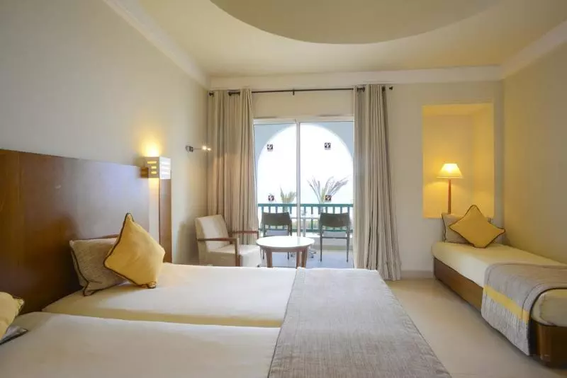 اتاق استاندارد سه نفره, Vincci Helios Beach