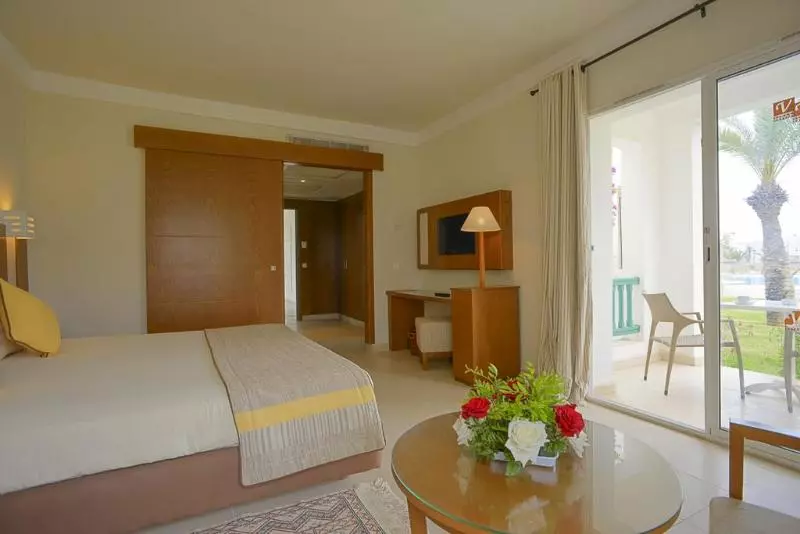 اتاق استاندارد یک نفره با چشم‌انداز دریا, Vincci Helios Beach