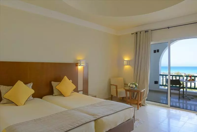 اتاق استاندارد با چشم‌انداز دریا, Vincci Helios Beach