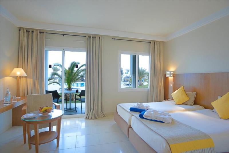 スタンダードバンガロー, Vincci Helios Beach