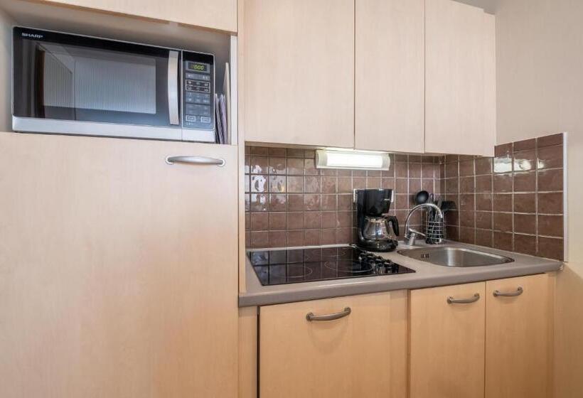 Апартаменты 2 Спальни, Residence Pierre & Vacances La Foret