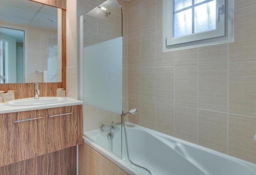 شقة غرفة نوم واحدة مزودة بشُرفة, Vacanceole – Le Domaine De Camiole