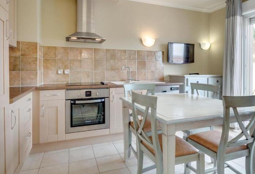 شقة غرفة نوم واحدة مزودة بشُرفة, Vacanceole – Le Domaine De Camiole