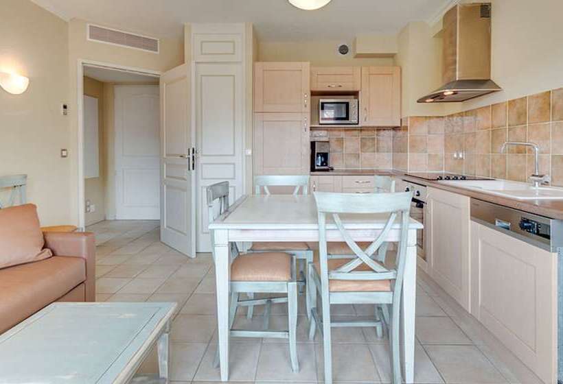 شقة غرفة نوم واحدة مزودة بشُرفة, Vacanceole – Le Domaine De Camiole