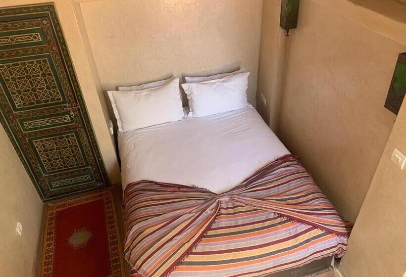 اتاق استاندارد, Riad Moullaoud