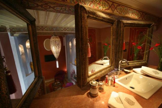 سوییت جونیور, Riad Moullaoud