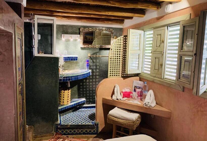 اتاق استاندارد, Riad Moullaoud