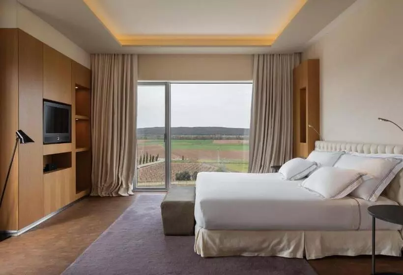 ロイヤルスイート, Valbusenda Hotel Bodega & Spa