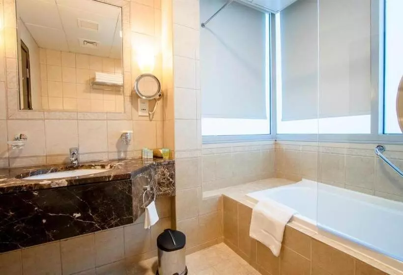 デラックススイート, Al Manzel Hotel Apartments