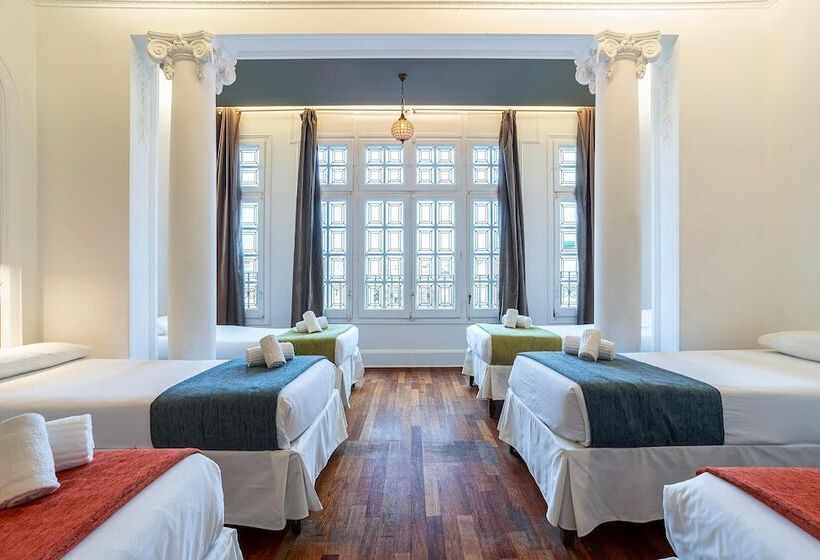 Семейный Номер, Casa Gracia Barcelona   Hostel