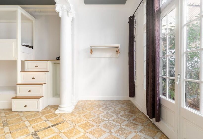 Кровать в Общей Комнате, Casa Gracia Barcelona   Hostel