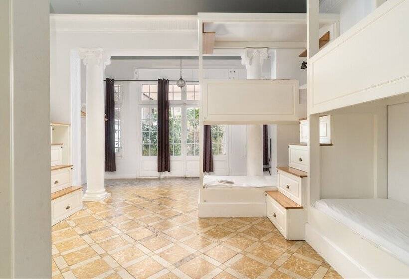 تختخواب در اتاق مشترک, Casa Gracia Barcelona   Hostel