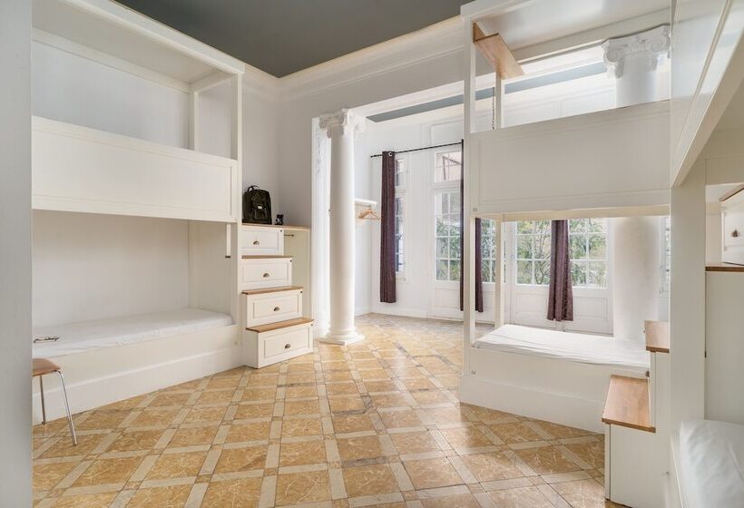 تختخواب در اتاق مشترک, Casa Gracia Barcelona   Hostel