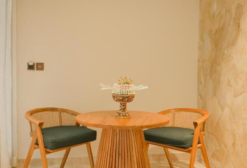 וילה עם חדר שינה אחד ובריכת שחיה, Annora Villas Seminyak