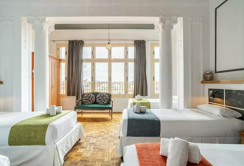 اتاق استاندارد چهار تخته, Casa Gracia Barcelona   Hostel