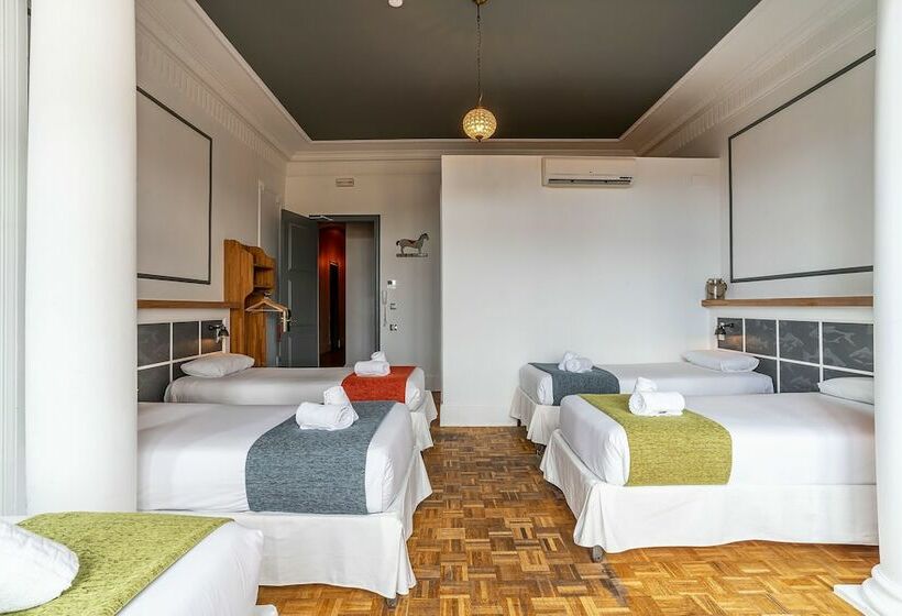 اتاق استاندارد چهار تخته, Casa Gracia Barcelona   Hostel