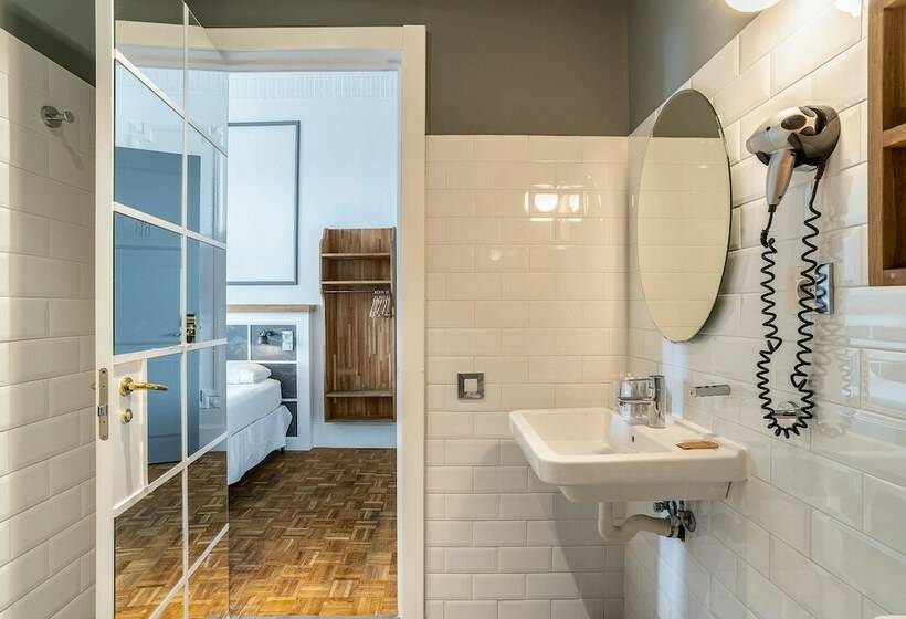 اتاق استاندارد چهار تخته, Casa Gracia Barcelona   Hostel