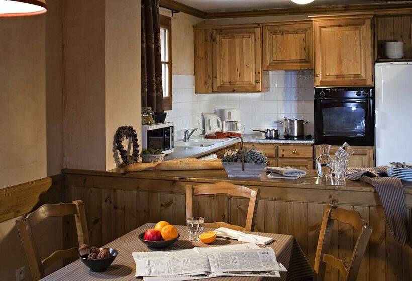 Апартаменты 3 Спальни, Cgh Résidences & Spas Les Chalets Du Soleil Contemporain