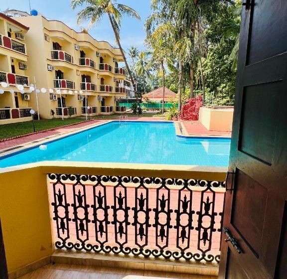 Standardrum Poolutsikt, Abalone Resort