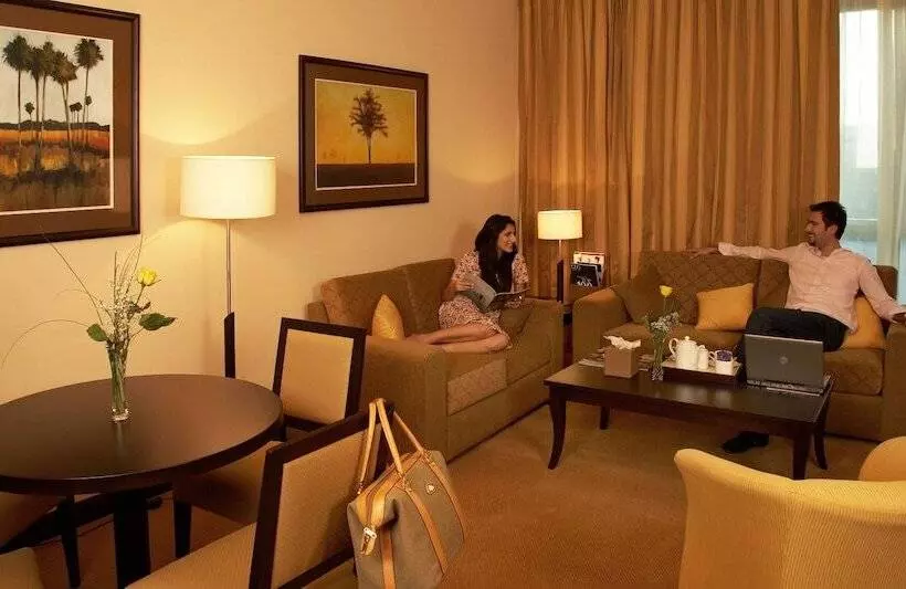 デラックススタジオ, Al Manzel Hotel Apartments