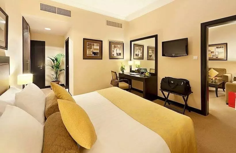 プレミアムスイート, Al Manzel Hotel Apartments