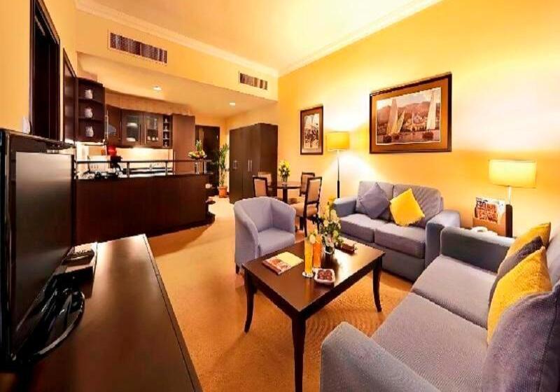 Люкс Повышенной Комфортности, Al Manzel Hotel Apartments