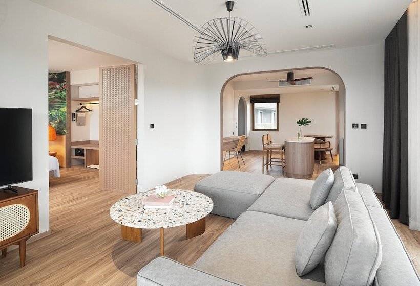 סוויטה, Amari Bangsaen