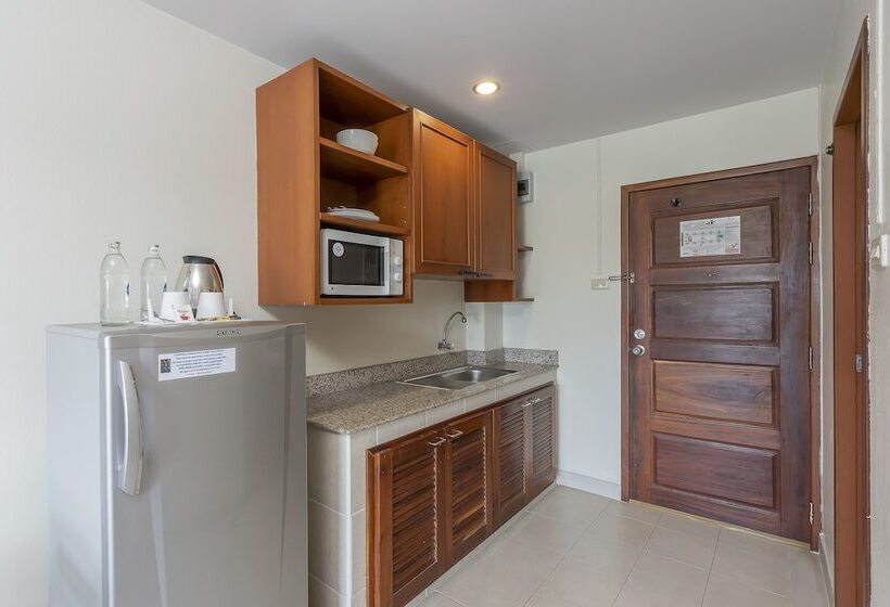 Номер Стандарт Трехместный, Bella Villa Pattaya 3rd Road