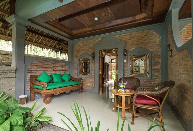 Номер Deluxe, Bunga Permai