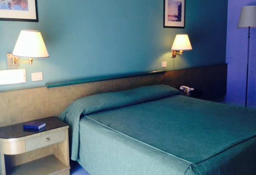 可观海景的舒适型房间, Dei Congressi