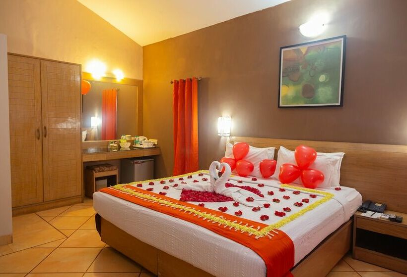 اتاق لوکس, Dudhsagar Spa Resort