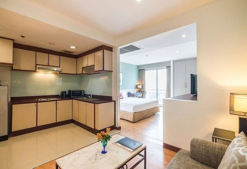 سوییت لوکس, Evergreen Place Siam By Uhg