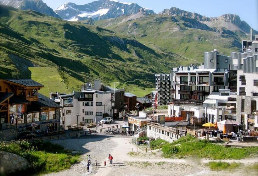 اتاق خانوادگی, Hôtel La Vanoise