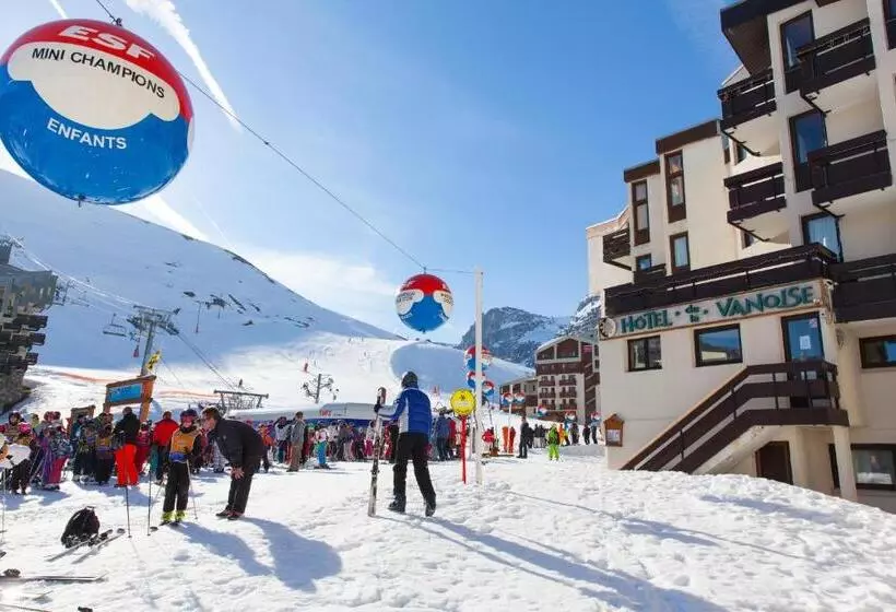 اتاق خانوادگی, Hôtel La Vanoise