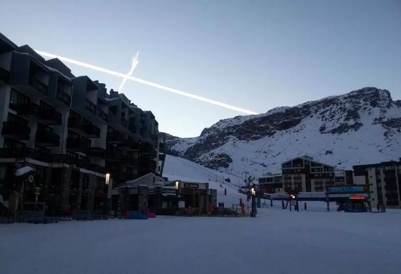 سوییت با چشم‌انداز کوه, Hôtel La Vanoise