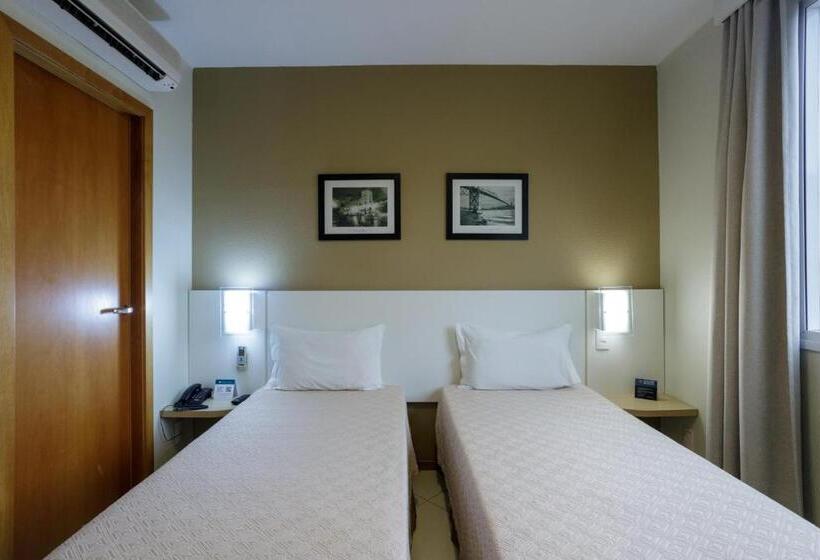 غرفة قياسية, Interclass Florianopolis